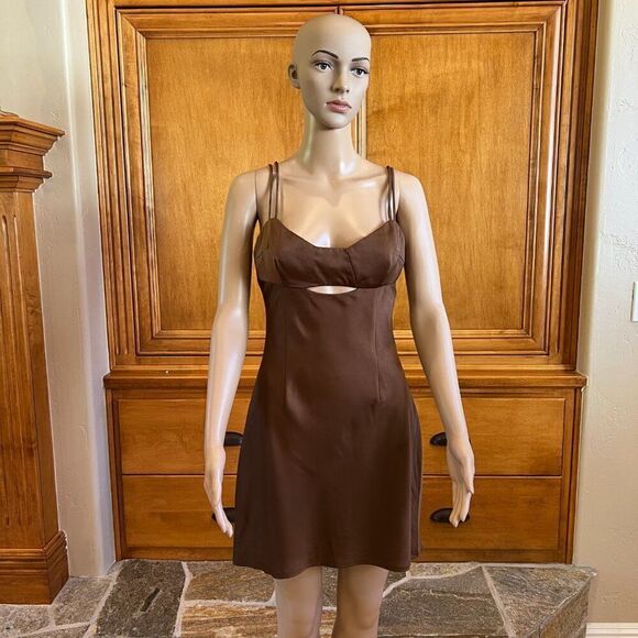 Meshki Ayla Chocolate Satin Cut out Mini Dress Size Small NWT - Picture 2 of 14